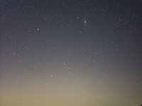 Andromeda über der Breitenbach  Der Andromedanebel, unsere Nachbargalaxie, senkt sich über die Breitenbachtalsperre.